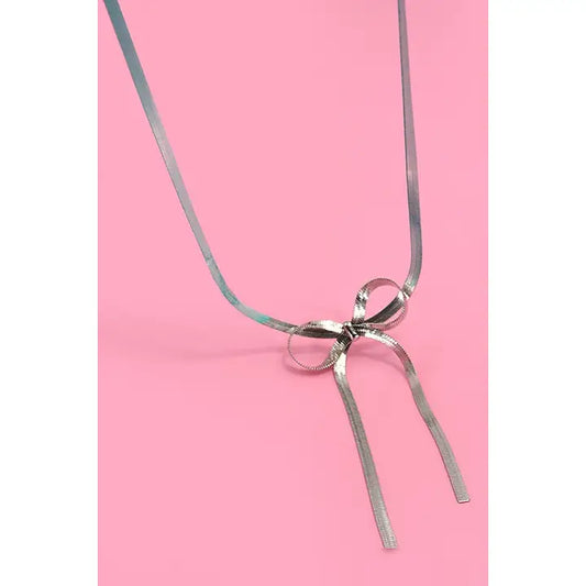 Herringbone Snake Chain Bow Necklace