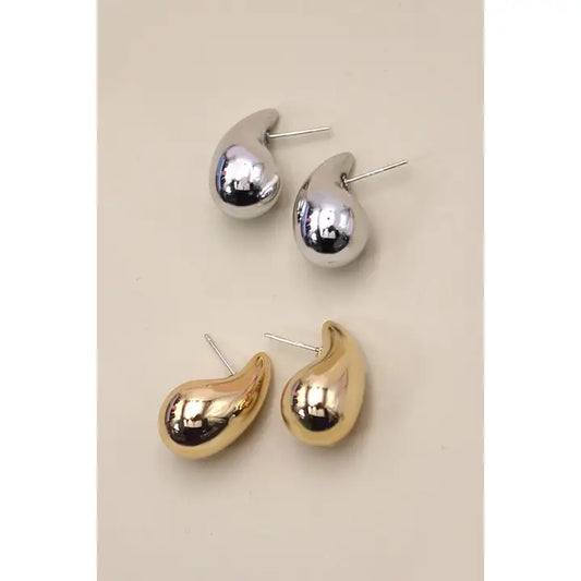 Graceful Lightweight Teardrop Earrings