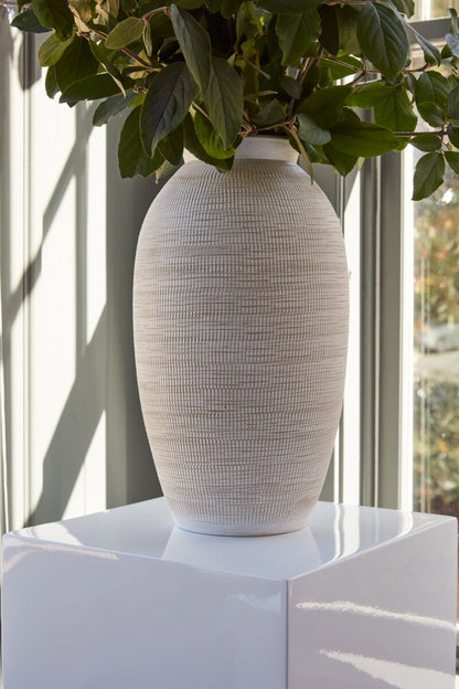 Sirocco Vase